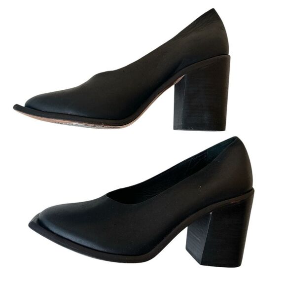 WAL & PAI Leather Black Square Toe Slip Heels - Picture 7 of 9